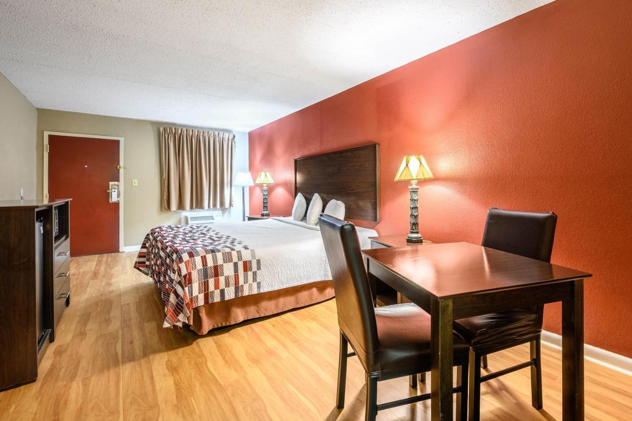 Red Roof Inn Sylacauga מראה חיצוני תמונה