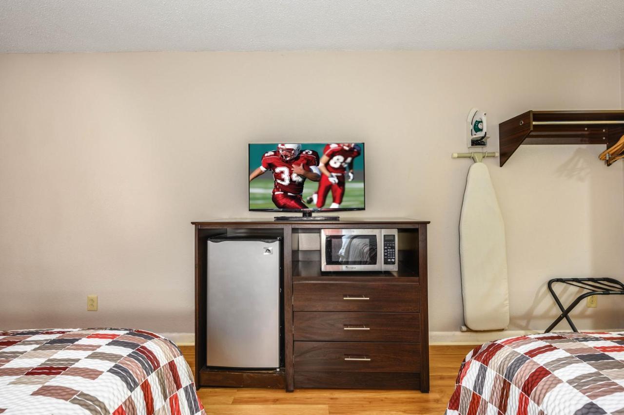 Red Roof Inn Sylacauga מראה חיצוני תמונה