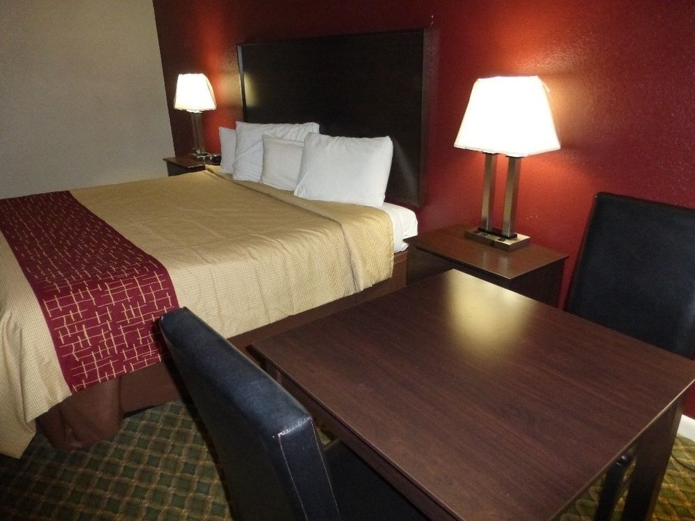 Red Roof Inn Sylacauga מראה חיצוני תמונה